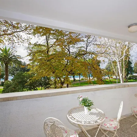 Lisa By Interhome Appartement Zadar