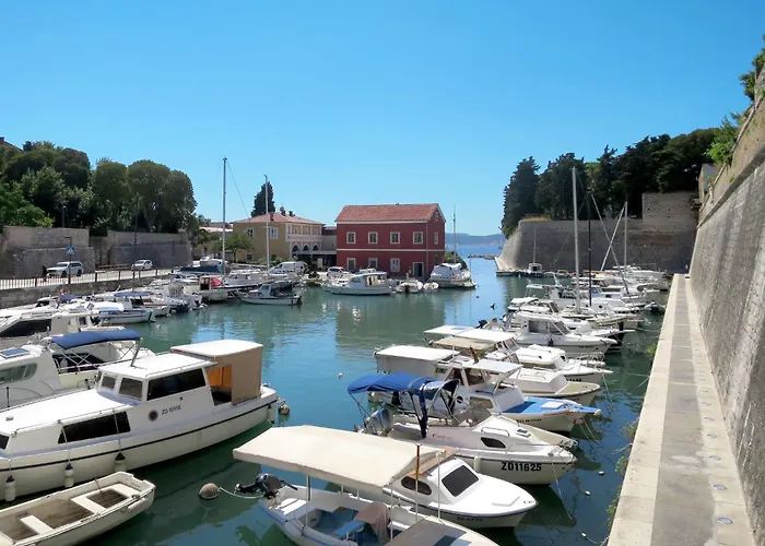 Lisa By Interhome Apartman Zadar